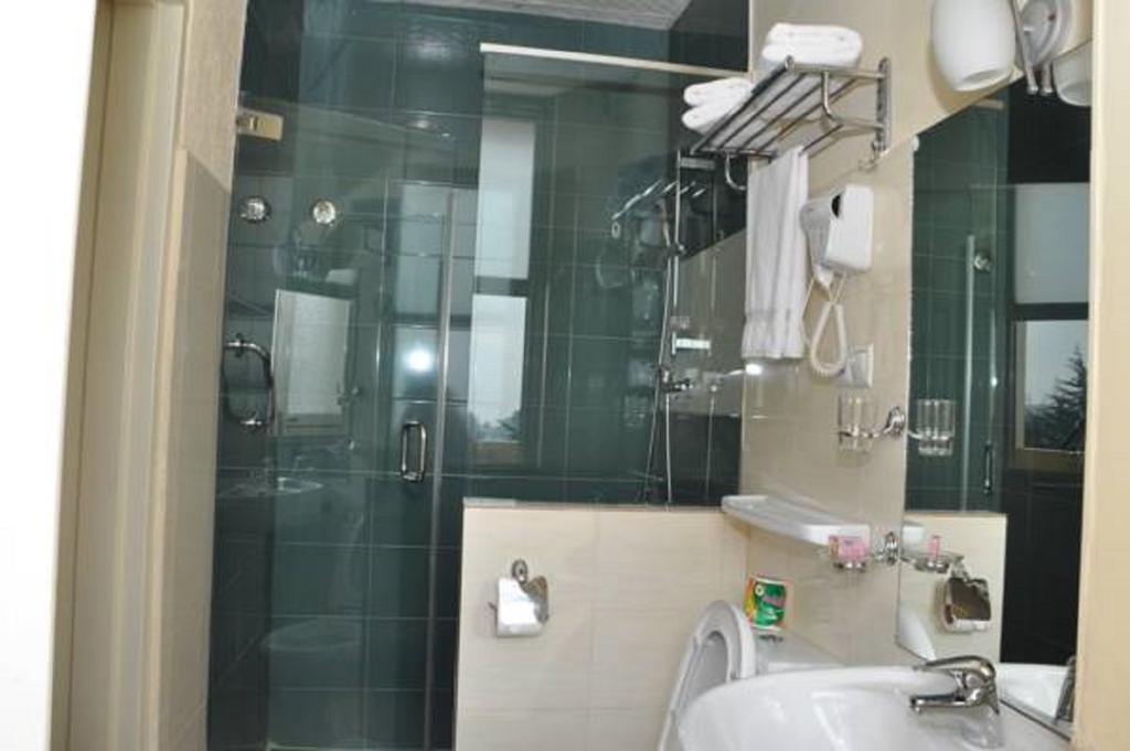 Addis Regency Hotel Luaran gambar